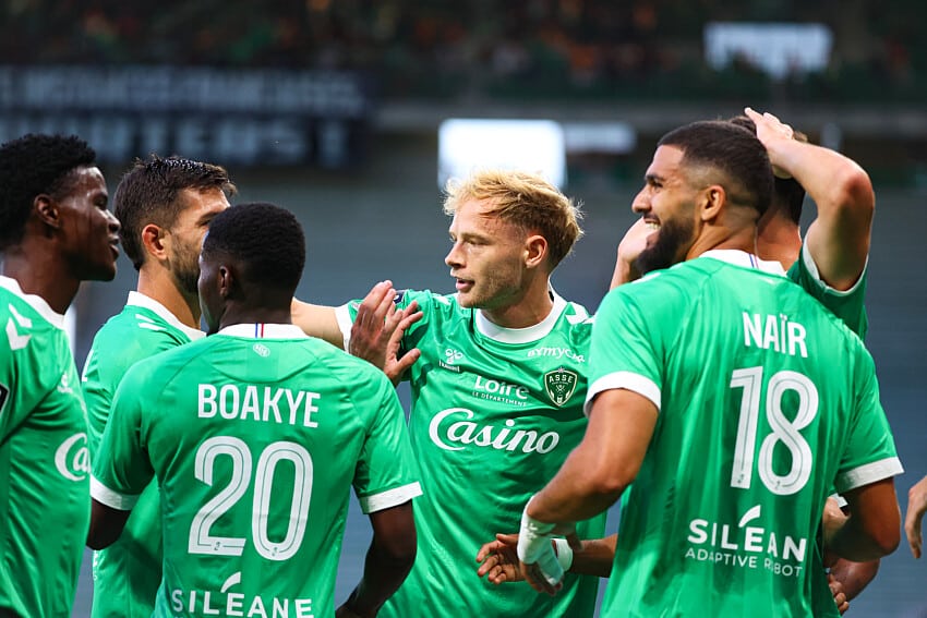 La joie des Verts lors d'ASSE - Grenoble