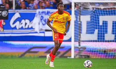 RC Lens – FC Lorient : on sait qui remplacera Nawrocki dans le onze lensois