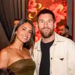 FC Barcelone : Antonella Roccuzzo met le feu avec un micro bikini