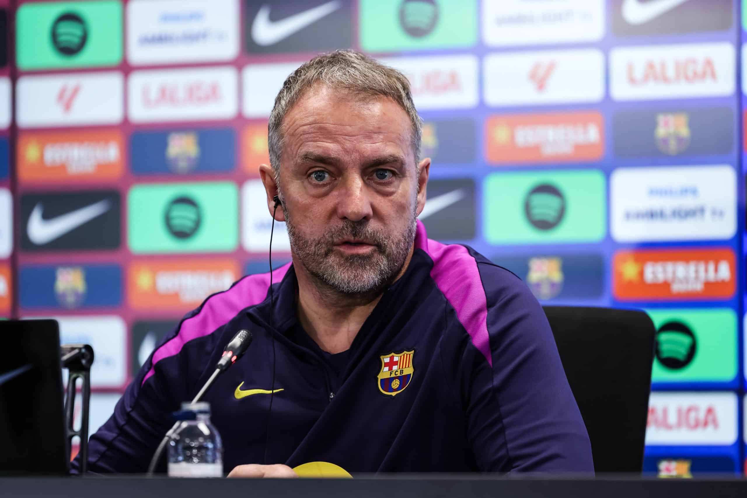 Hansi Flick en conférence de presse.