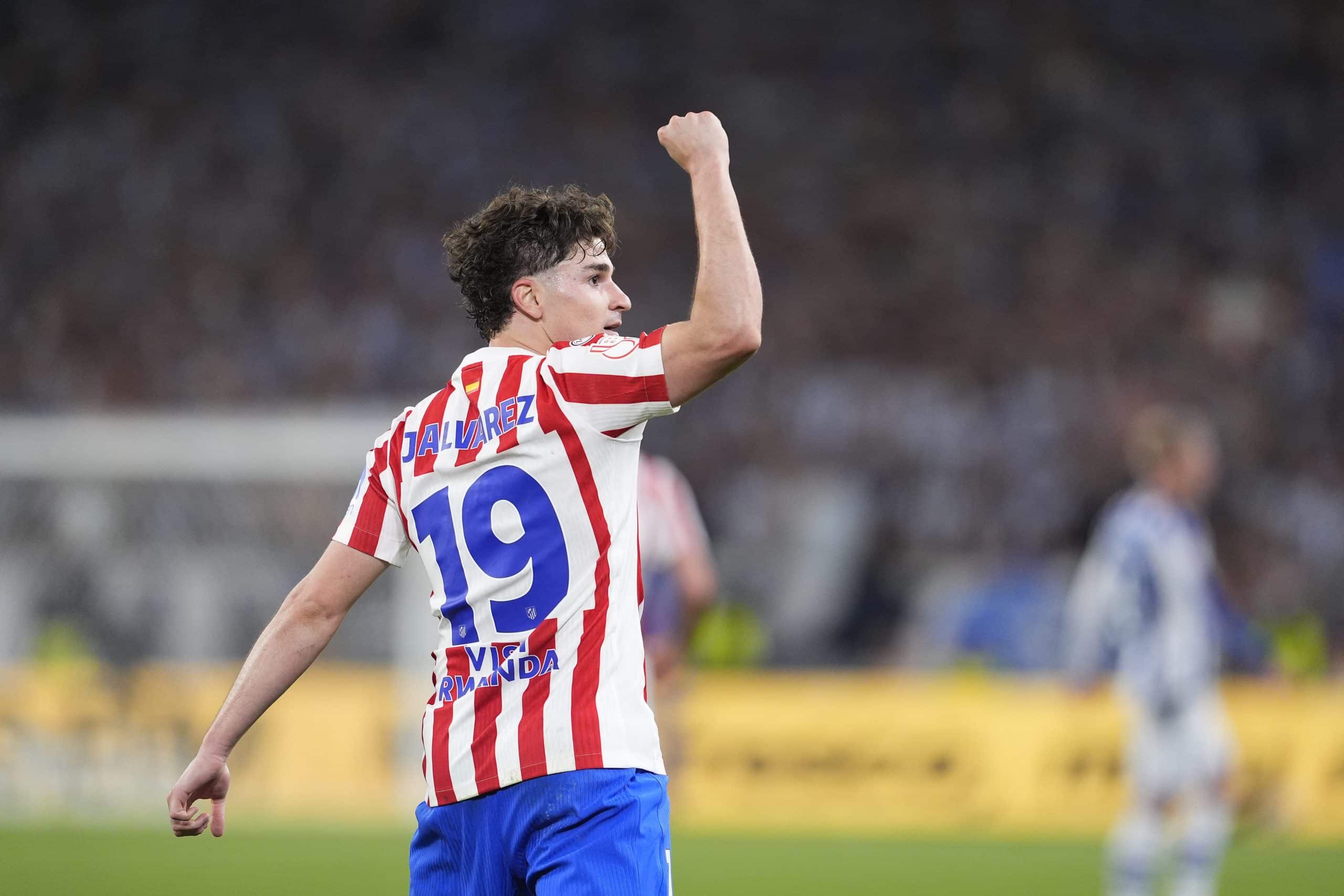 Julian Alvarez célébrant un but avec l'Atlético Madrid.