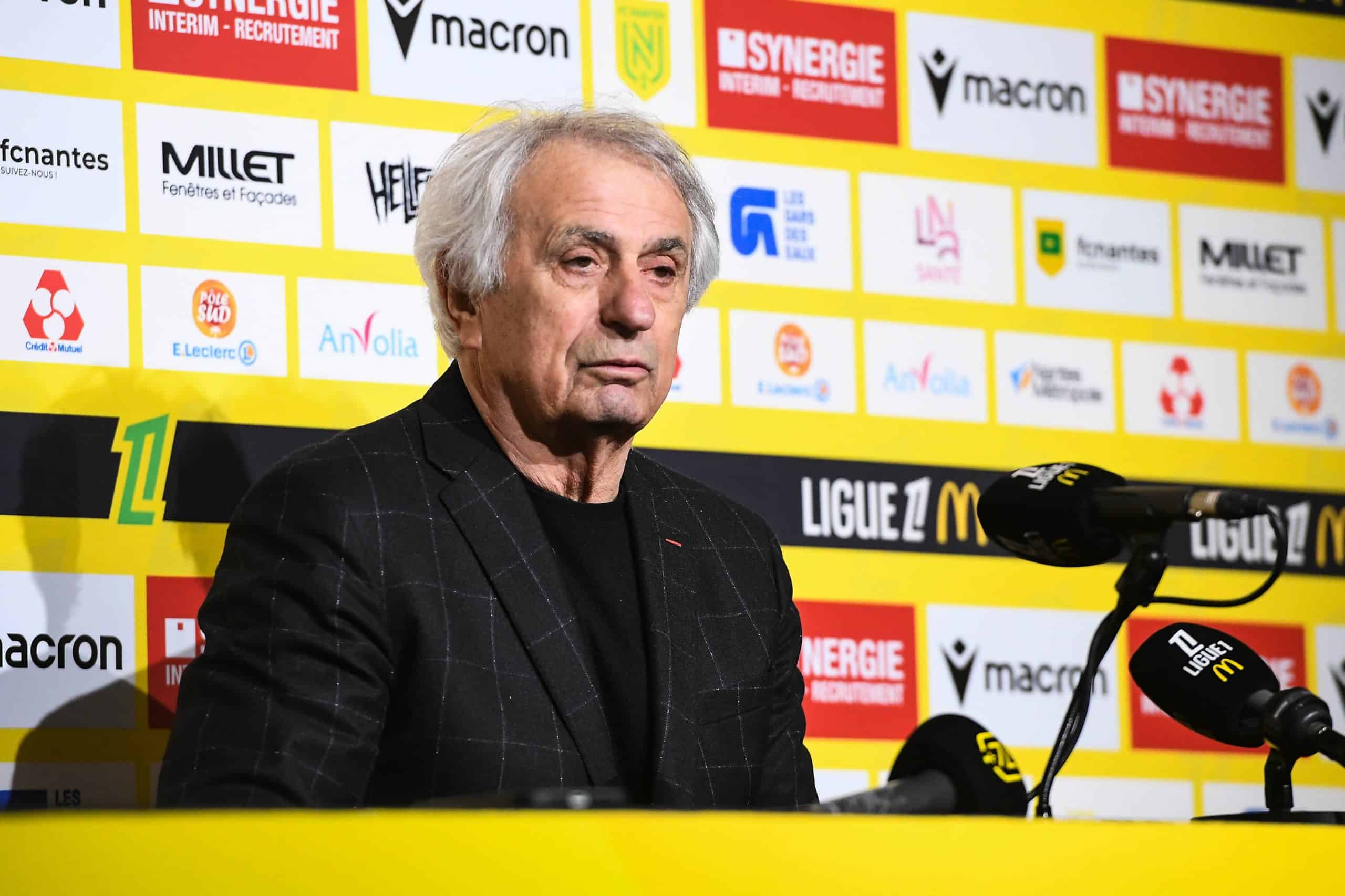 Vahid Halilhodzic en conférence de presse après la défaite du FC Nantes contre Strasbourg.