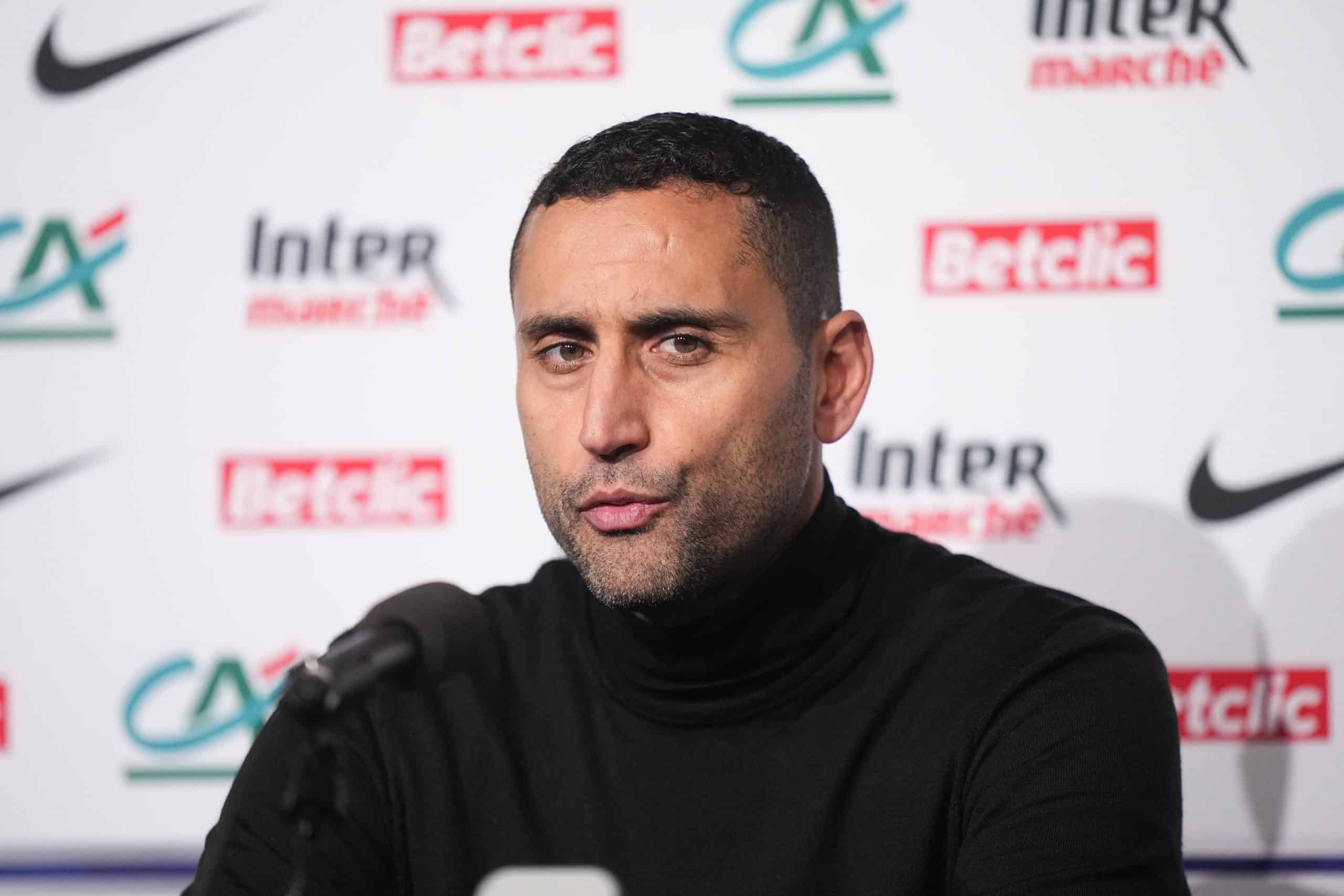 L'entraîneur du FC Nantes, Ahmed Kantari, après l'élimination contre Nice.