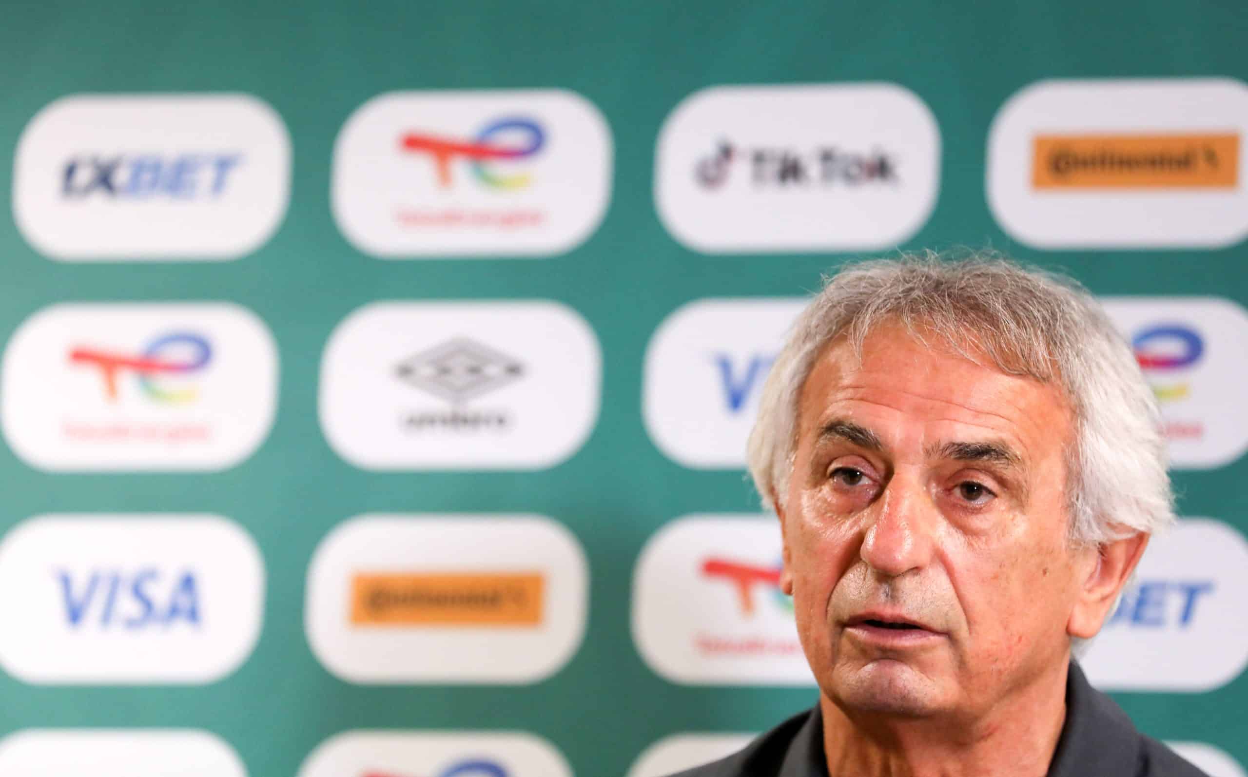 Vahid Halilhodzic en conférence de presse à l'époque où il était sélectionneur du Maroc.