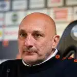 FC Nantes : l&rsquo;IA recale Olivier Pantaloni et désigne le coach idéal pour les Canaris