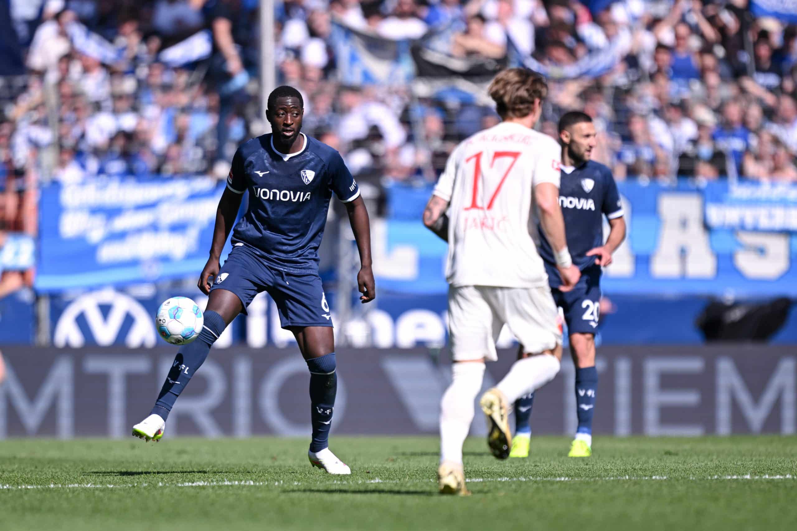 Ibrahima Sissoko lors d'un match avec Bochum.