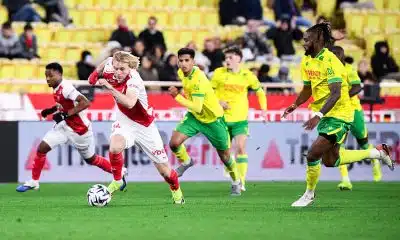 FC Nantes : un titulaire chouchou des supporters en froid avec Kantari et son staff ! 