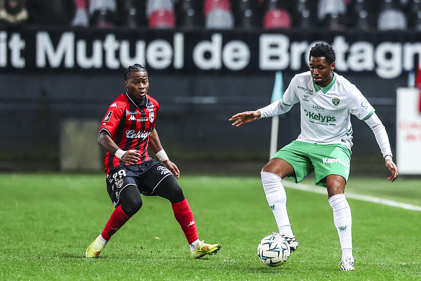 Joshua Duffus (ASSE)