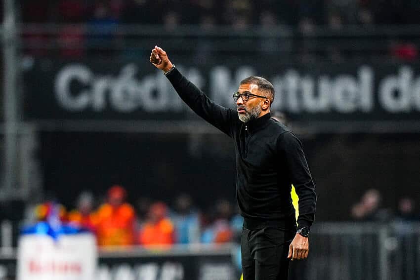 Habib Beye a réussi ses débuts sur le banc du Stade Rennais.