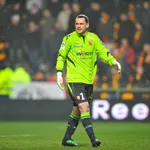 RC Lens : quand un Lensois a détruit un cadre du vestiaire… devant tout le monde !