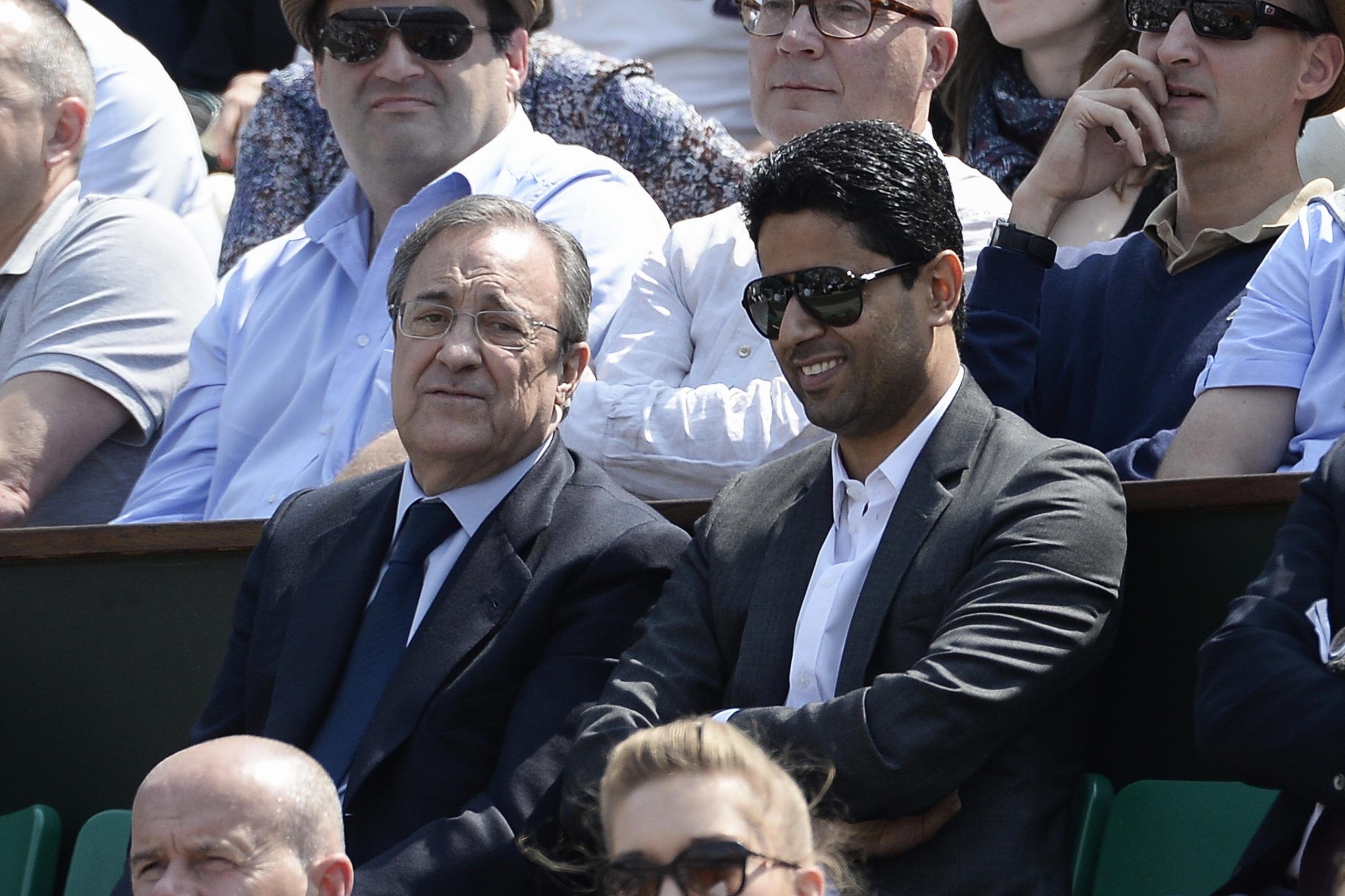 Le président du Real Madrid, Florentino Pérez, et son homologue du PSG, Nasser al-Khelaifi.