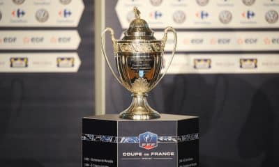 Le trophée de la Coupe de France.