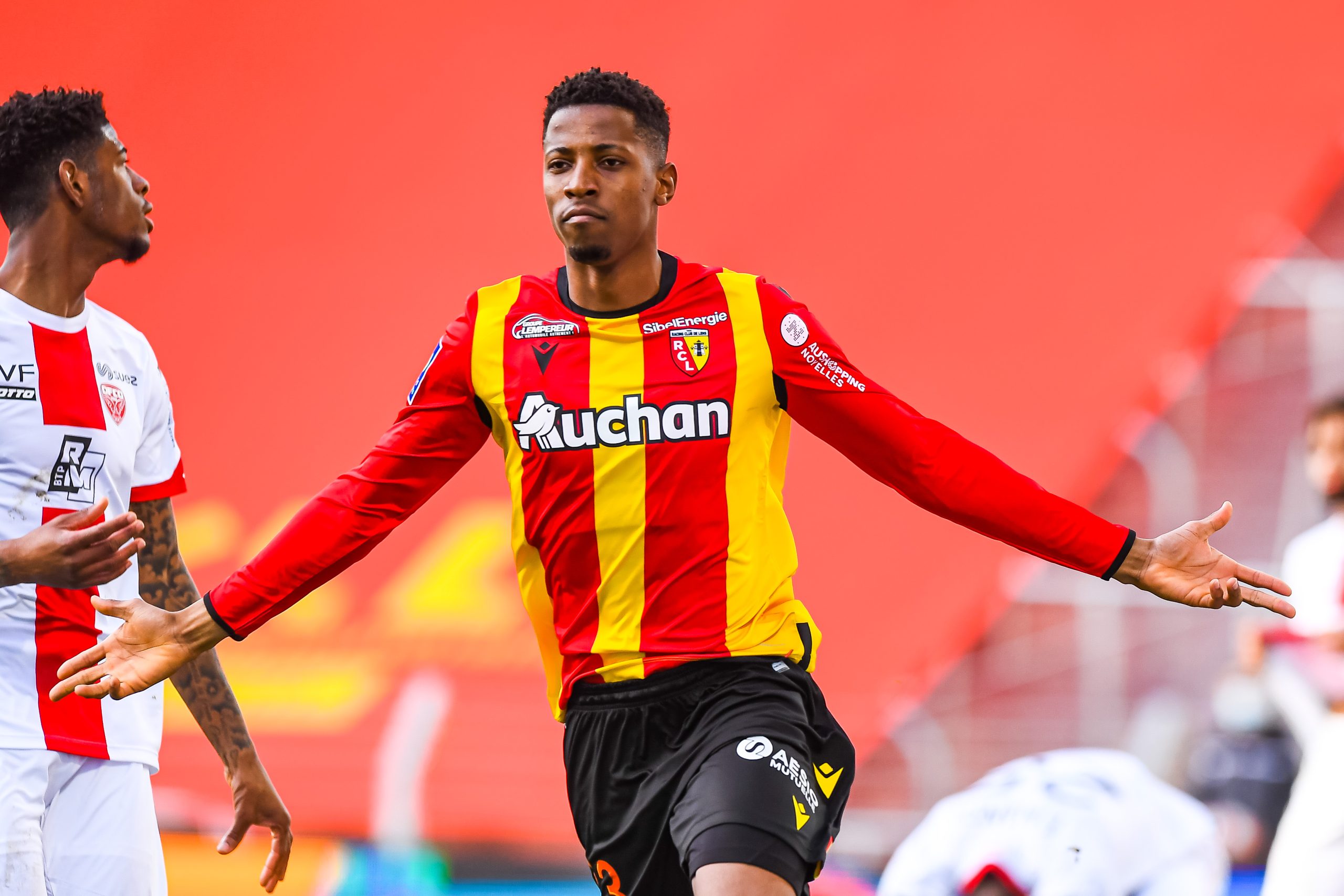 RC Lens Mercato : Lens tente le coup Simon Banza, pendant que l'OL accélÚre sur Satriano