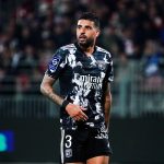 OM Mercato : l’OM pense à un ancien de l’OL en parallèle de Kóstas Tsimíkas !