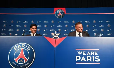 PSG Mercato : Mbappé a subi de grosses pressions en 2022 pour prolonger !