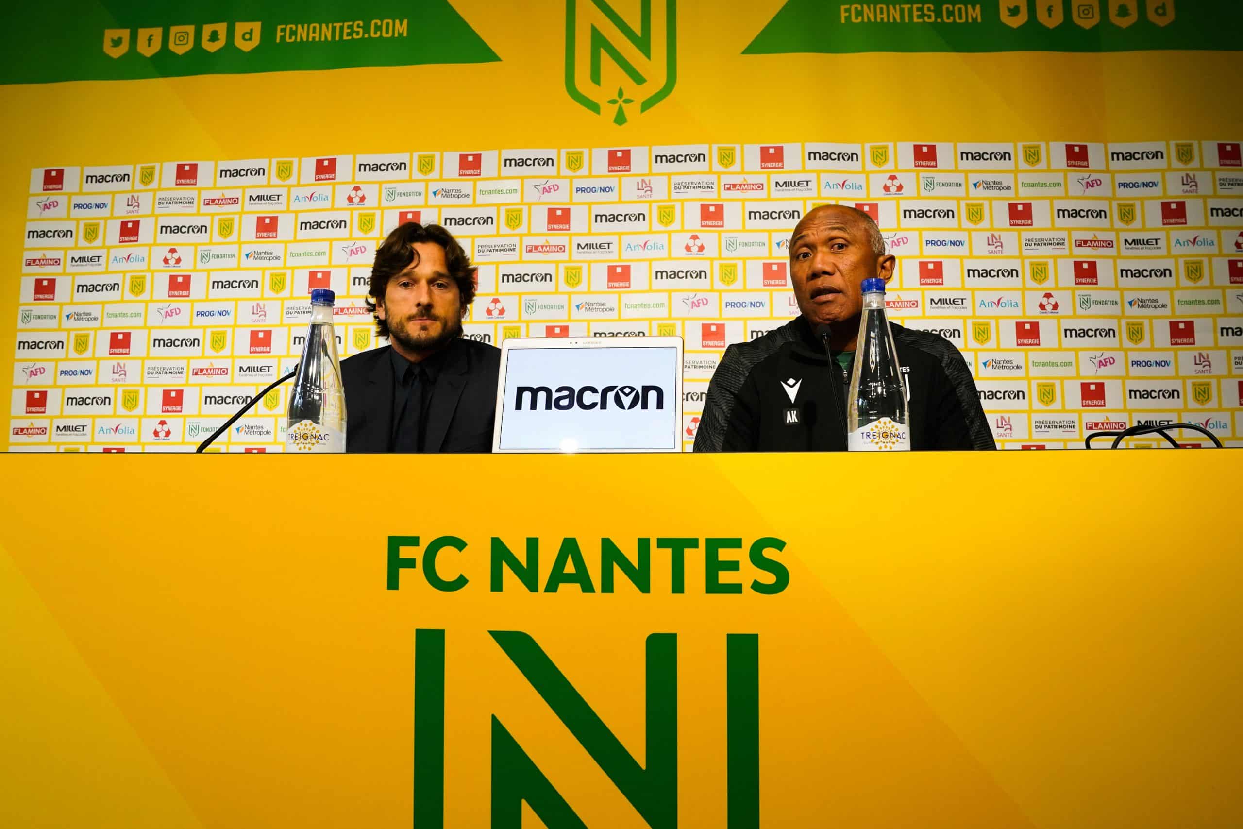 Le directeur général du FC Nantes, Franck Kita, et Antoine Kombouaré.