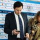Elodie Malatrait était souvent l'ombre des dirigeants à l'OM (ici avec Pablo Longoria).