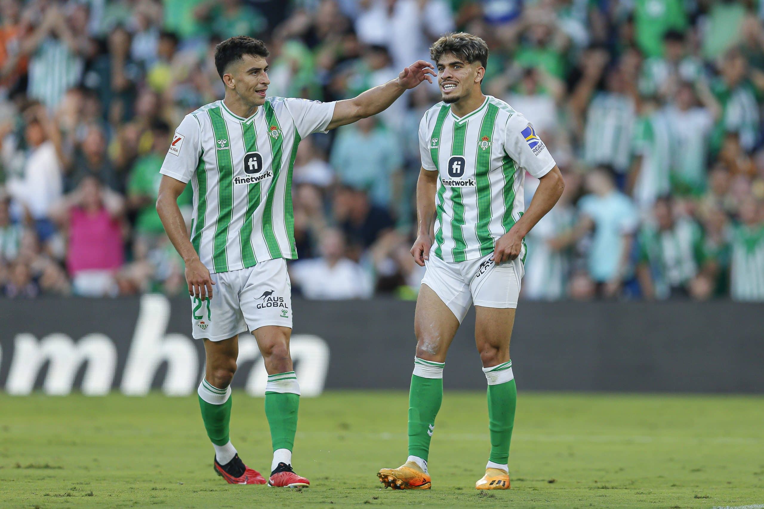 Marc Roca et Abde Ezzalzouli (Real Betis)