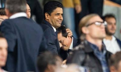 Nasser Al-Khelaïfi, le président du PSG, console son homologue de l'OM, Pablo Longoria.