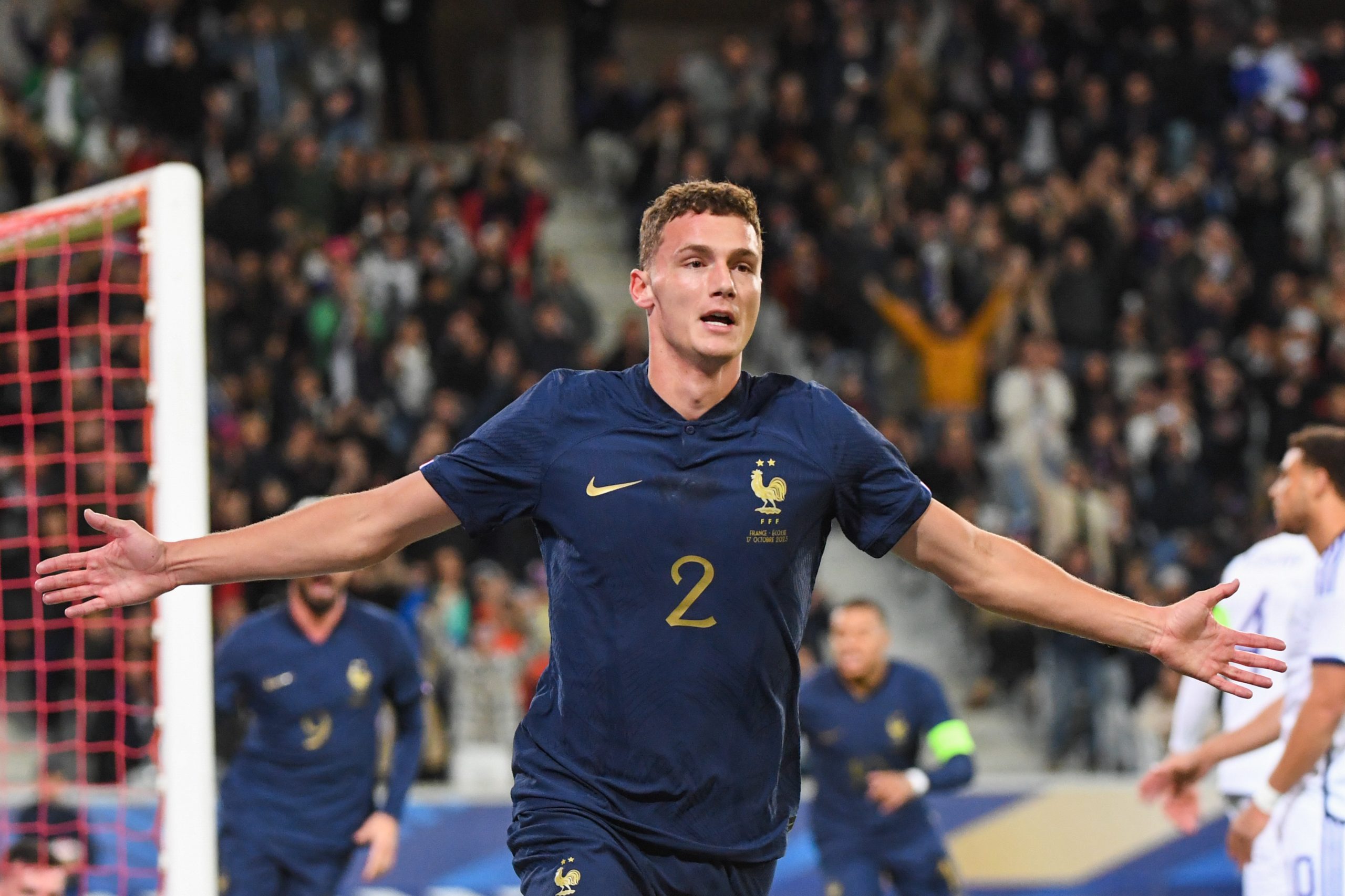 LOSC Mercato : Lille veut rapatrier Benjamin Pavard et cible un ancien du FC Nantes en plan B
