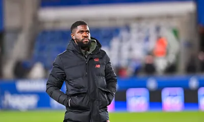 OL : Umtiti un jour sur le banc des Gones ?