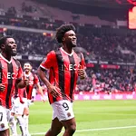 OM Mercato : Benatia prêt à profiter du chaos à Nice pour ferrer le coup parfait ?