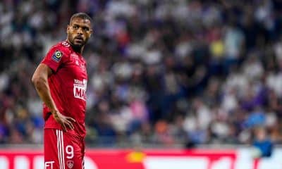 Steve Mounié sous le maillot du Stade Brestois