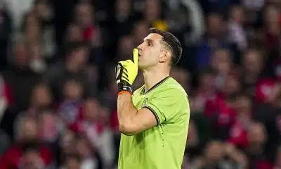 FC Barcelone : le Mercato s’emballe, une offre est partie pour un champion du monde controversé ! 