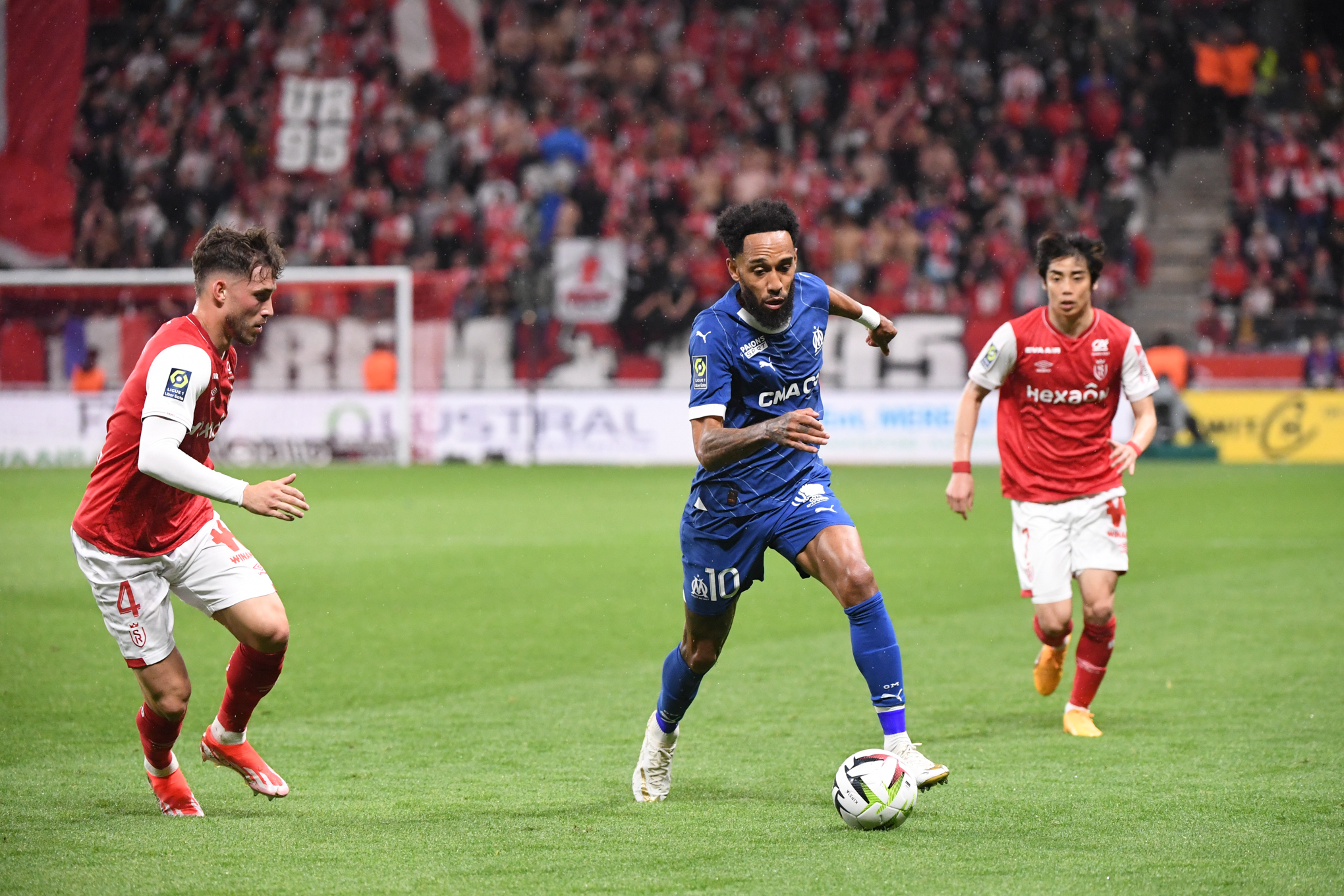 OM Mercato : Aubameyang arrive, on sait déjà s'il passera devant Gouiri !