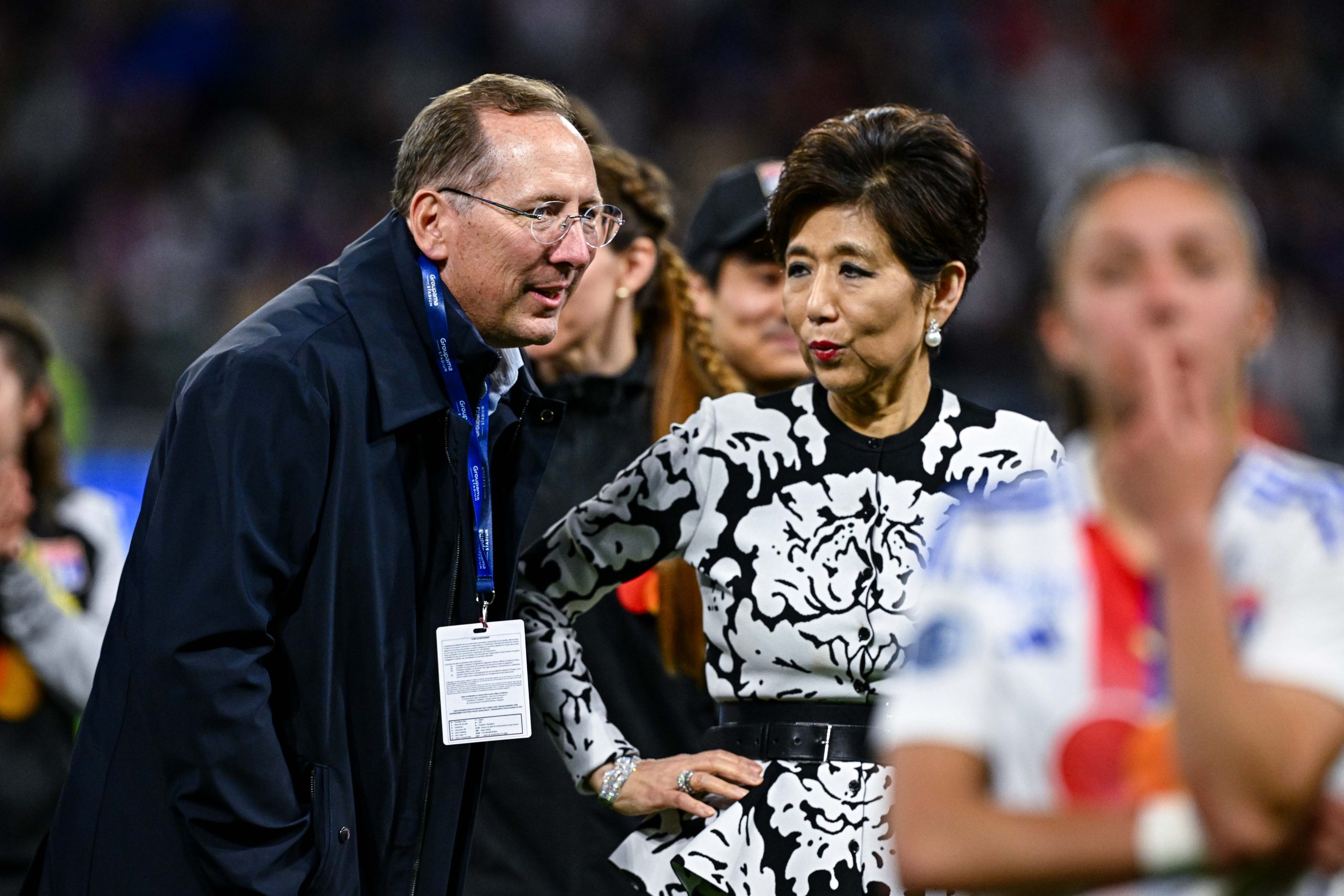 John Textor et Michele Kang lors d'un match des féminines de l'OL.