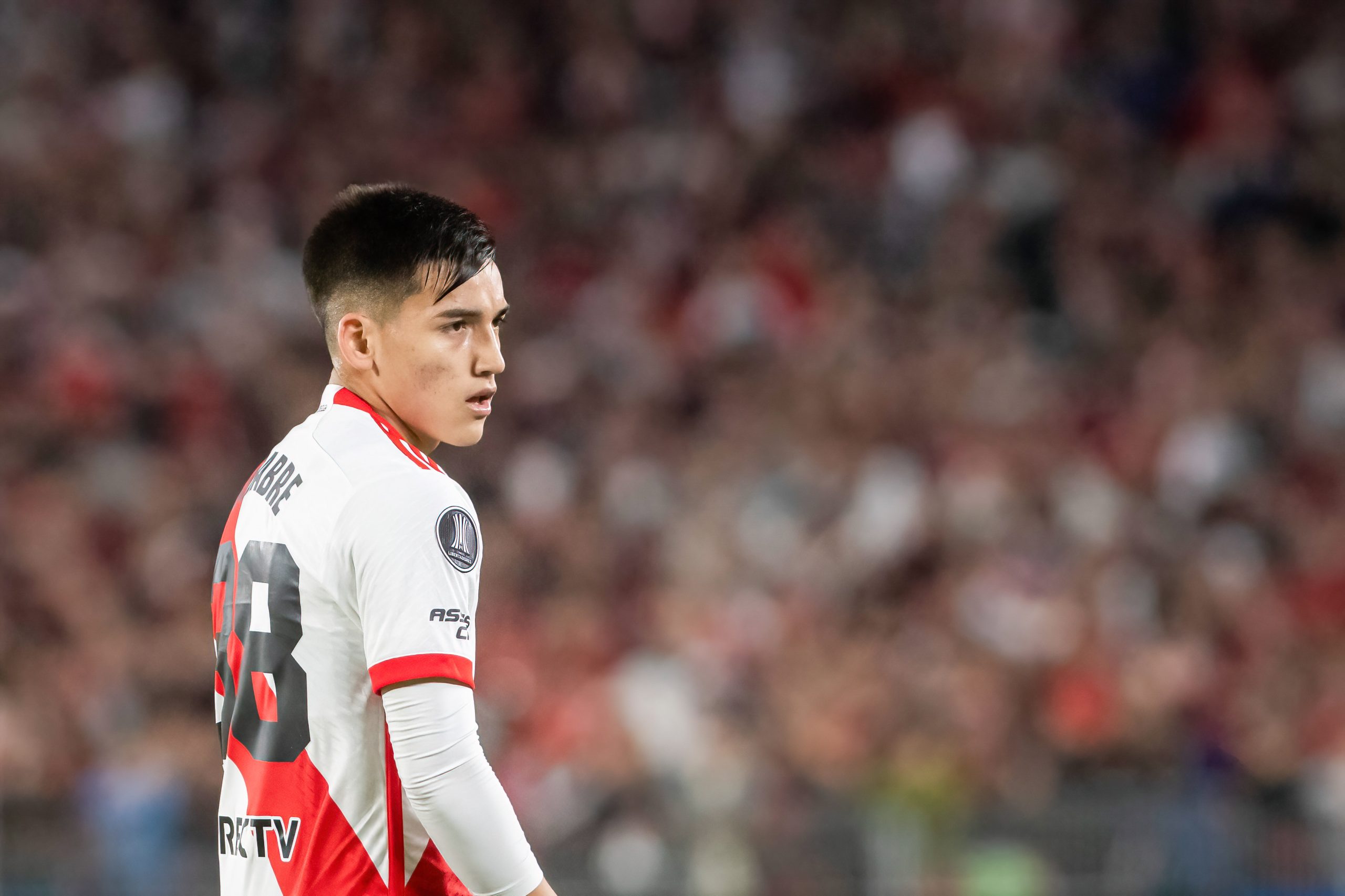 Le jeune ailier de River Ian Subiabre est convoité par le FC Barcelone.