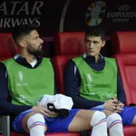 LOSC Mercato : Olivier Giroud lâche un indice sur un futur retour de Benjamin Pavard à Lille