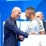 Zidane – Mbappé, Cissé flingue la comparaison !