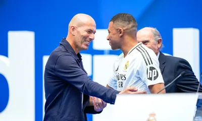 Zidane – Mbappé, Cissé flingue la comparaison !