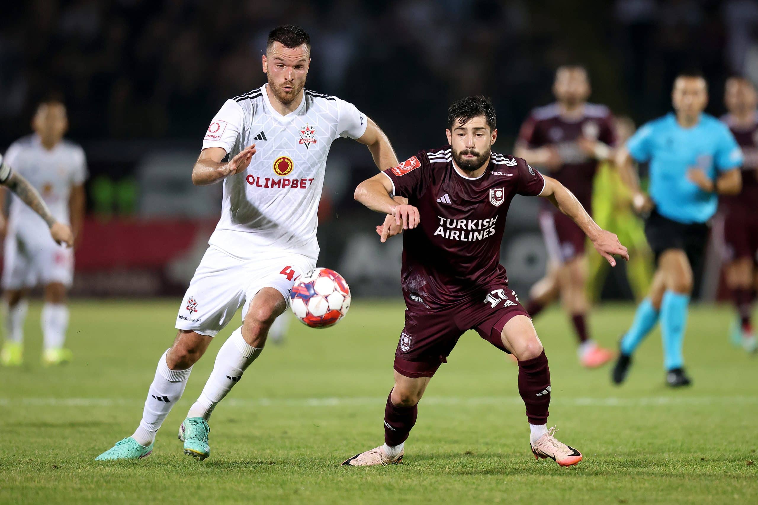 L'attaquant géorgien du FK Sarajevo, Giorgi Guliashvili.