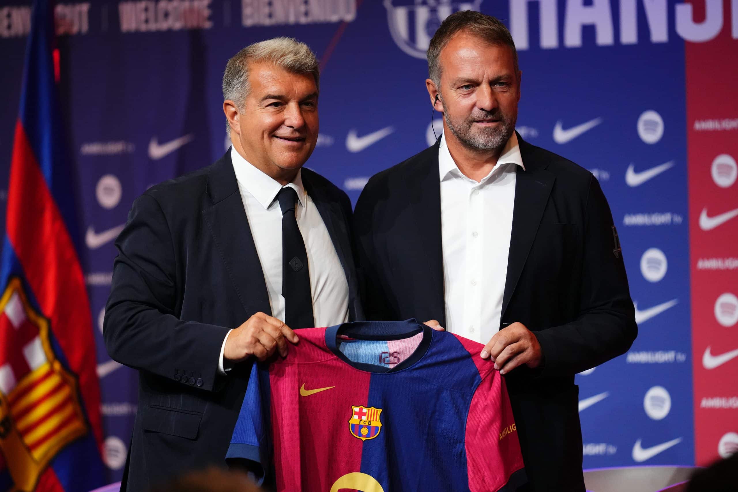 Joan Laporta et Hansi Flick au FC Barcelone.