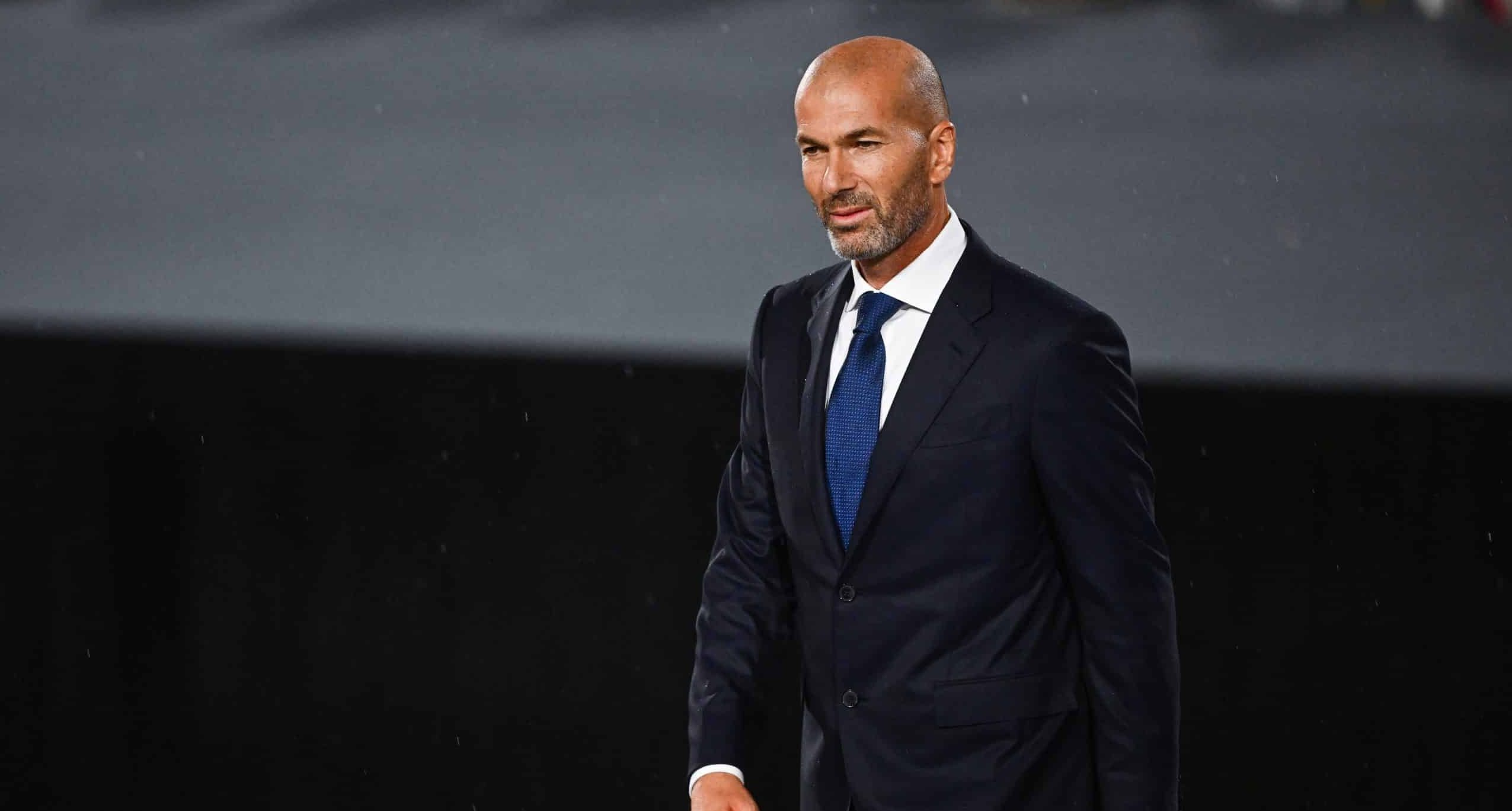 Zinédine Zidane, favori au banc de l'équipe de France.