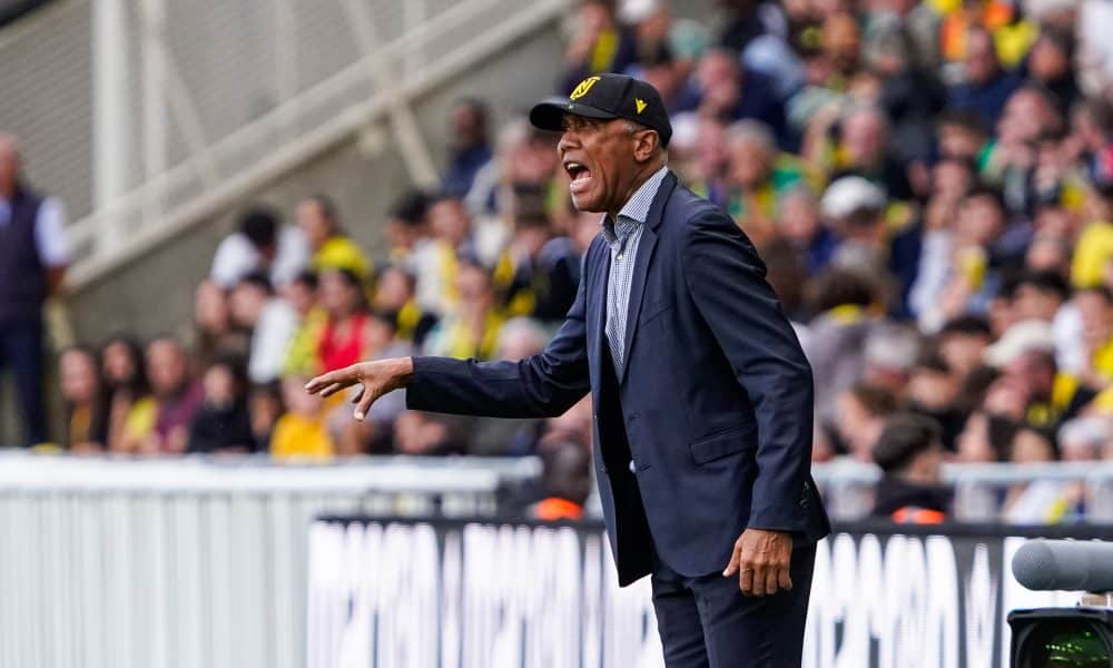 Antoine Kombouaré, le coach du FC Nantes, veut changer les choses au Mercato.