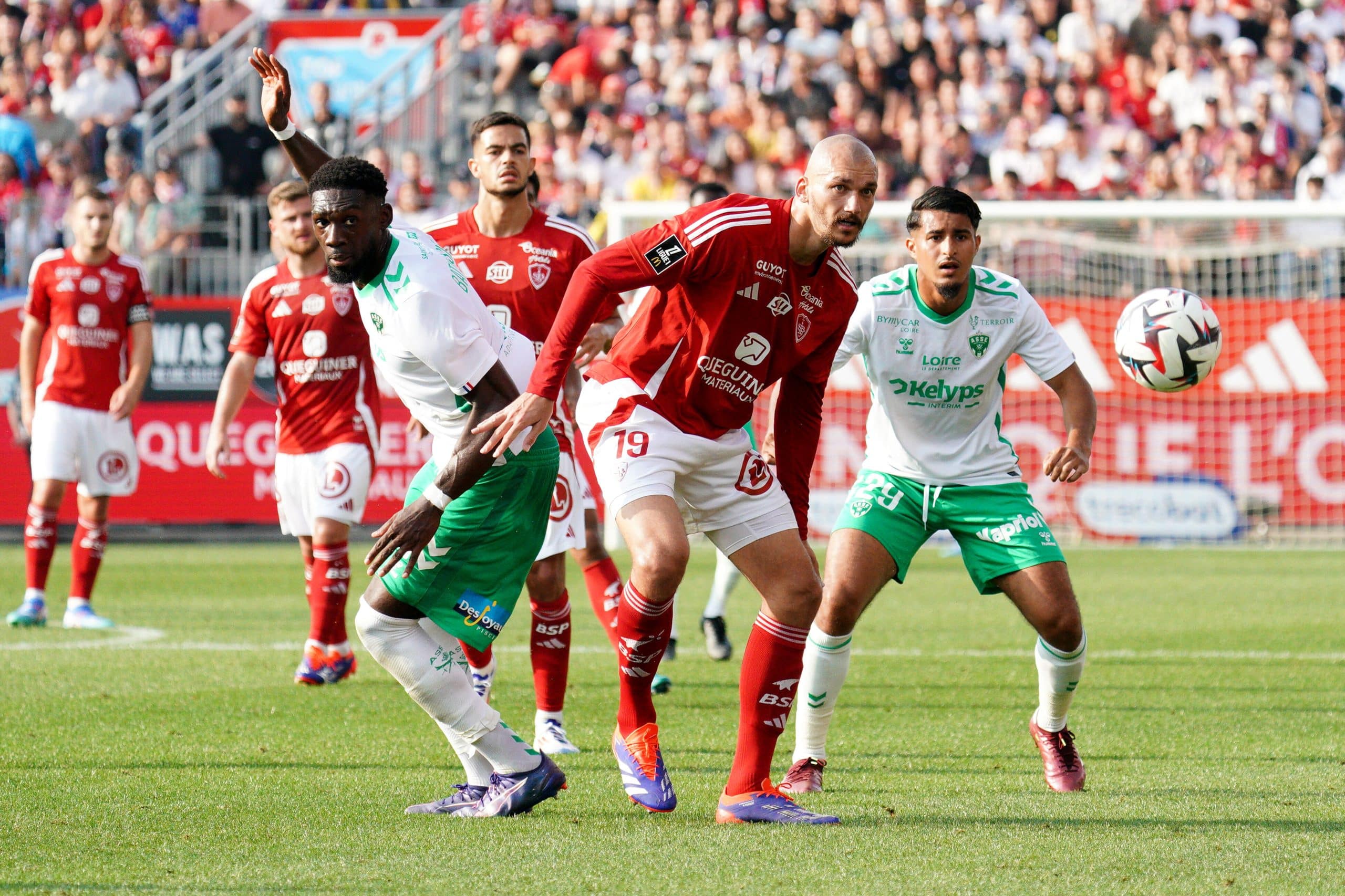 Stéphanois et Brestois s'affrontent ce dimanche