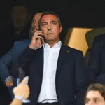 Le président de Fenerbahçe en remet une couche sur Mourinho, la presse turque dézingue le Special One !