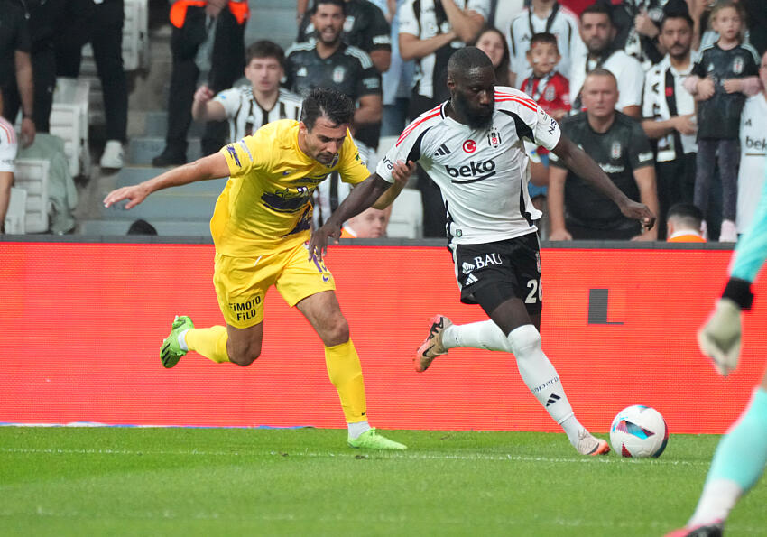 Léo Dubois (FC Nantes)