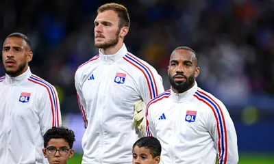 OL Mercato : Alexandre Lacazette et Lucas Perri bientôt réunis ailleurs qu&rsquo;à Lyon ?