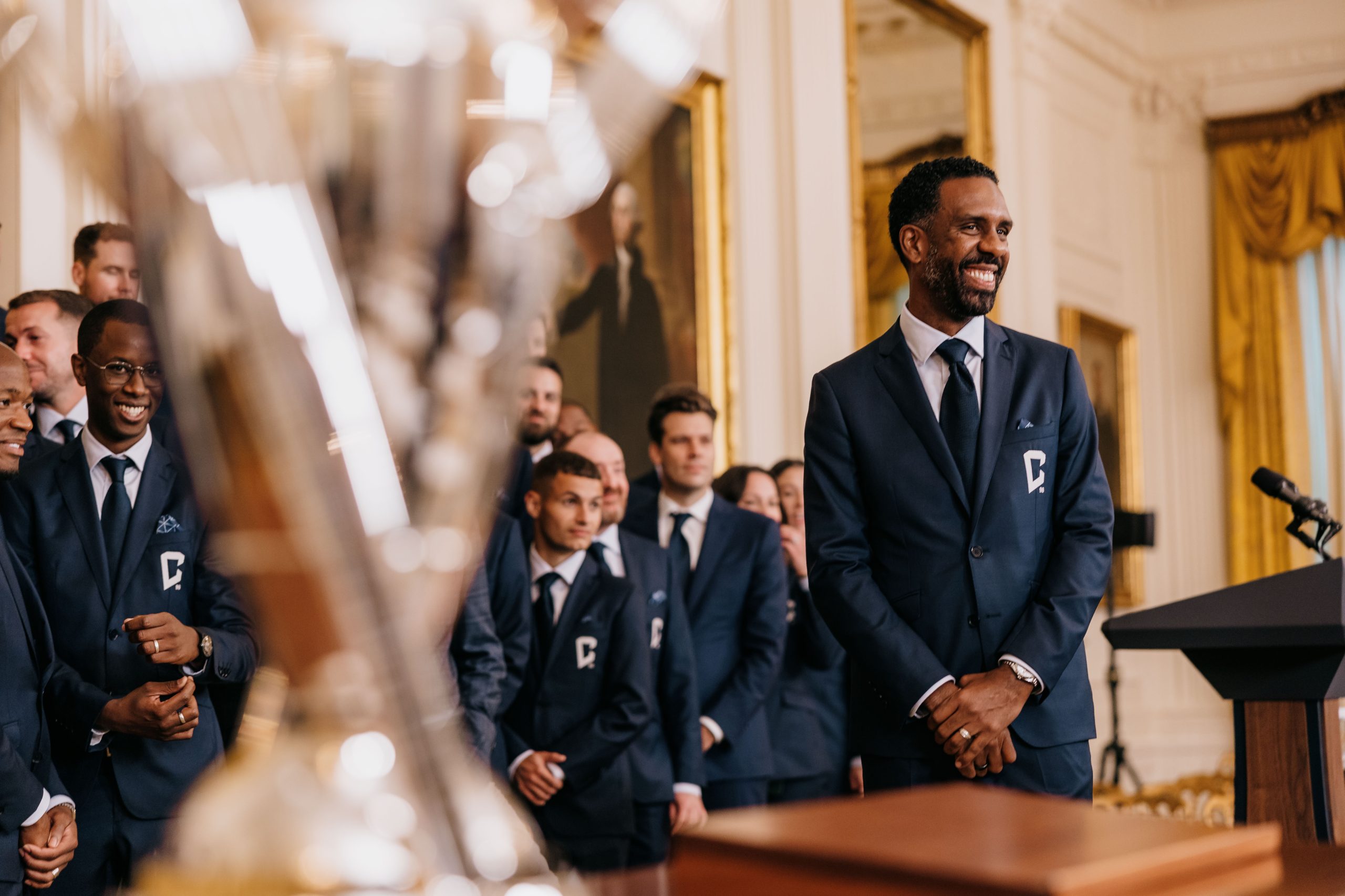 Wilfried Nancy lors des festivités ayant suivi la victoire en MLS avec Columbus.