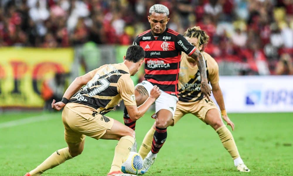 Le latéral droit de Flamengo Wesley.
