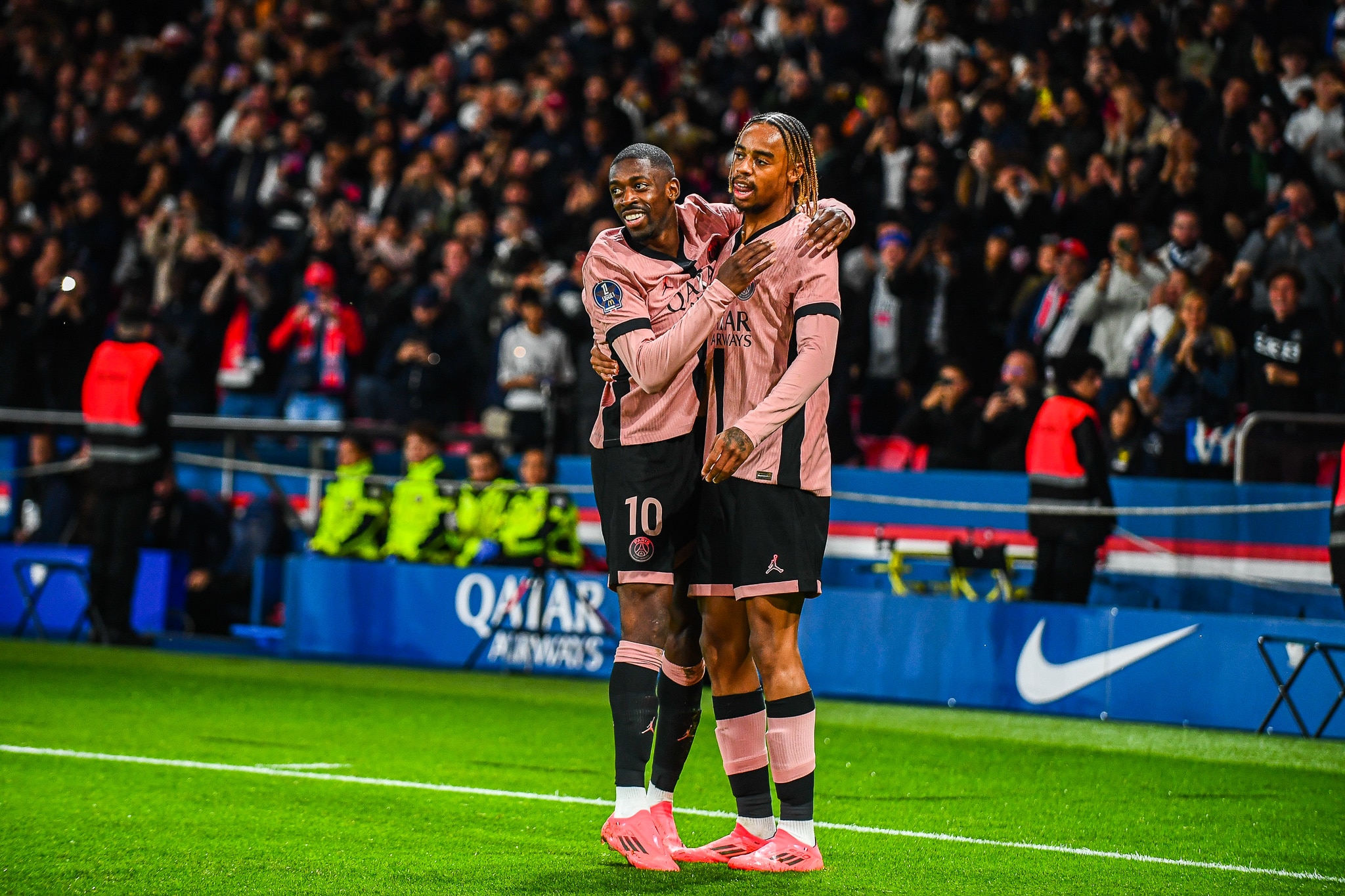 Ousmane Dembélé et Bradley Barcola (PSG)