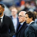 Les infos du jour : changement de ton entre l’OM et les arbitres, un transfert au Barça… qui veut prolonger Flick