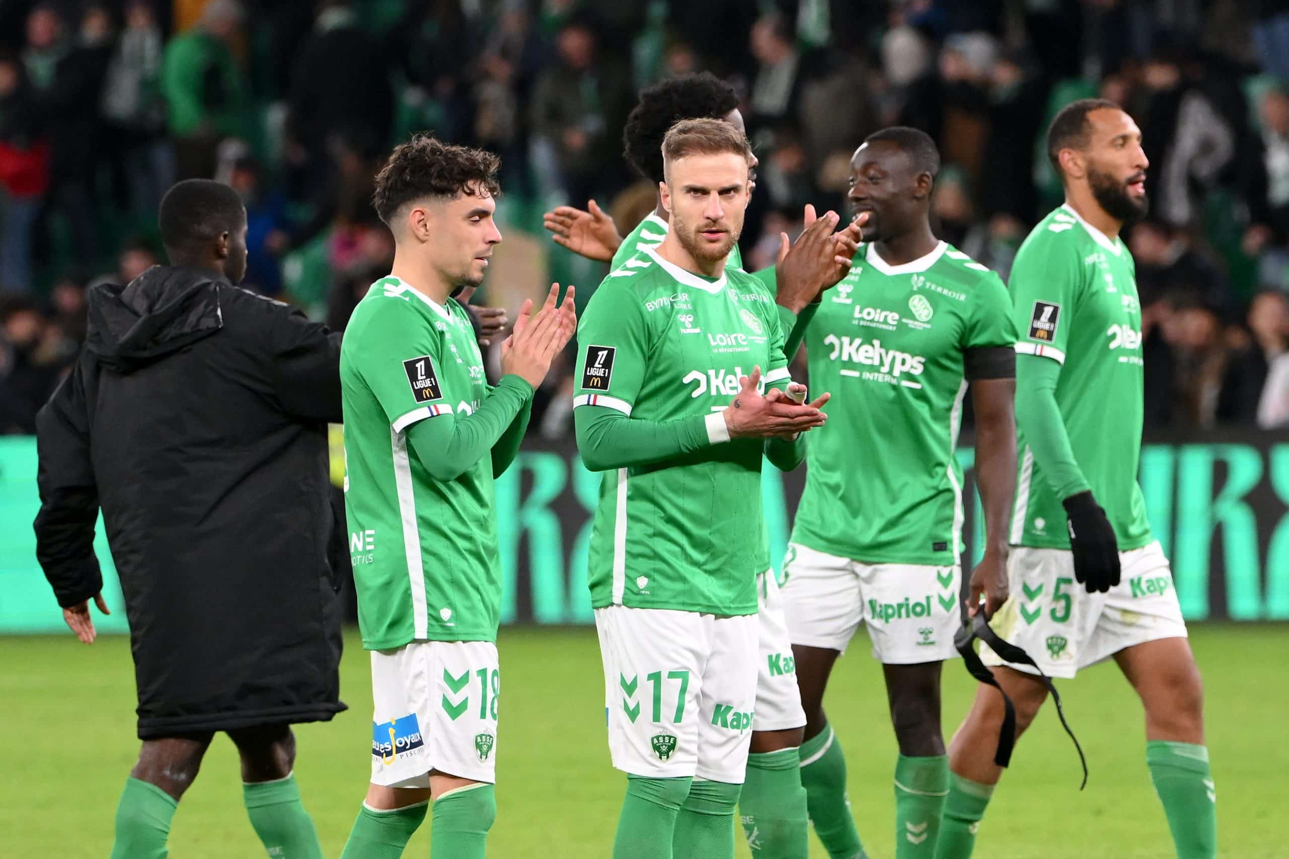 Pierre Cornud aux côtés de ses coéquipiers de l'ASSE