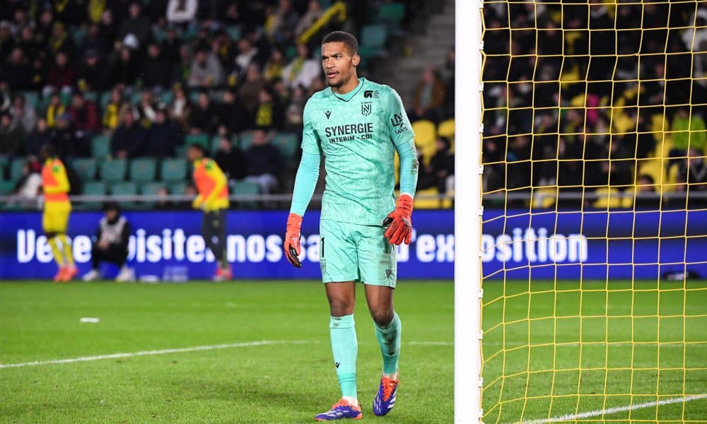 Alban Lafont sous le maillot du FC Nantes