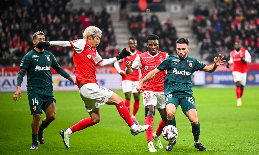 Adrien Thomasson lors du match aller entre Reims et le RC Lens