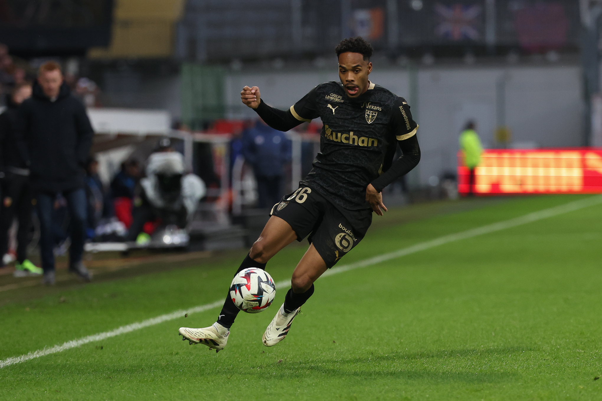 RC Lens Mercato : Rémy Labeau-Lascary quitte déjà Angers (officiel)